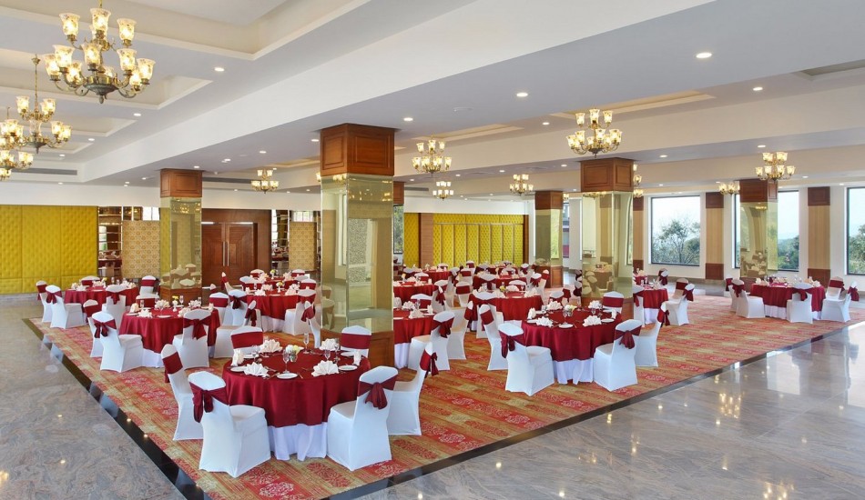 RS SAROVAR PORTICO